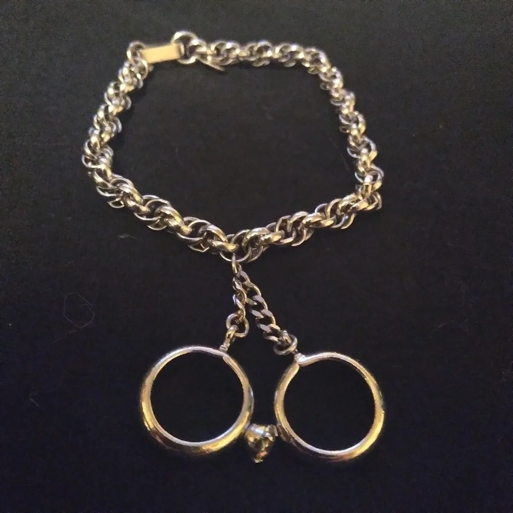 Alice Caviness signed ring charm bracelet